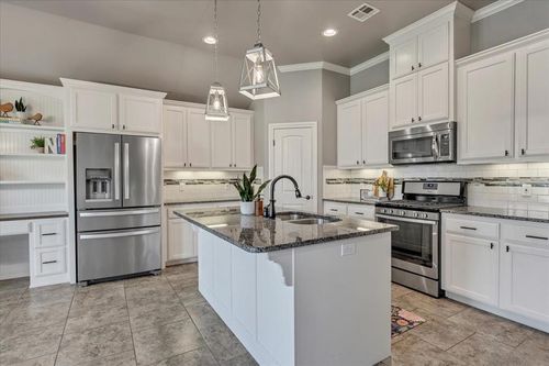 18608 Summer Grove Avenue, Edmond, OK, 73012 | Card Image