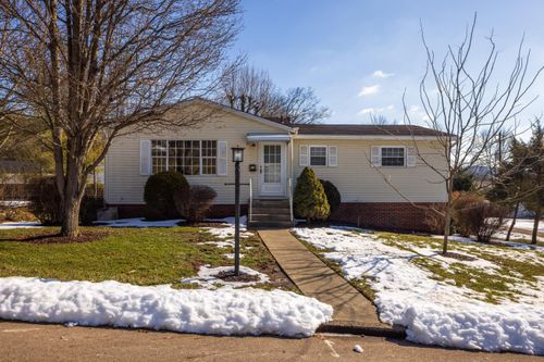 44 Strathmore Blvd, Athens, OH, 45701-1480 | Card Image