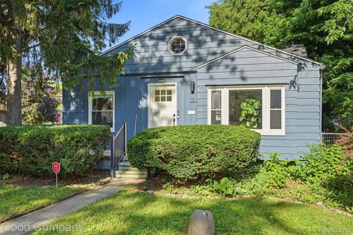 3175 Mcdowell St, Ferndale, MI, 48220-1138 | Card Image