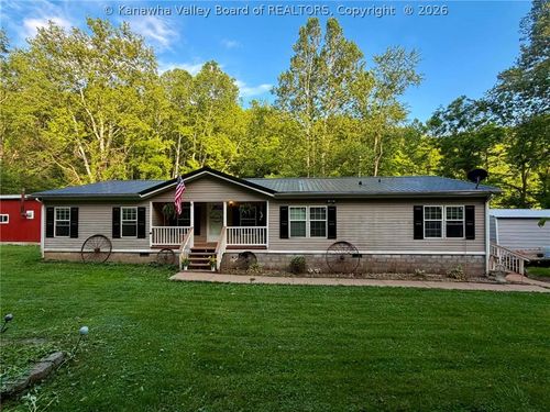 1298 Meathouse Fork Rd, Ravenswood, WV, 26164-5303 | Card Image