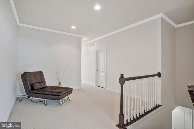 42523 Benfold Sq, Townhouse with 3 bedrooms, 3 bathrooms and null parking in BRAMBLETON VA | Image 9