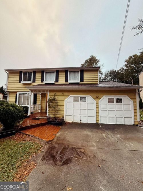 815 Sunfield Dr Nw, Lilburn, GA, 30047-4857 | Card Image