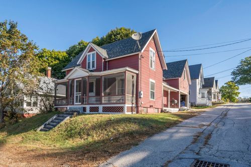 18 Highland Ave, Franklin, NH, 03235-1807 | Card Image