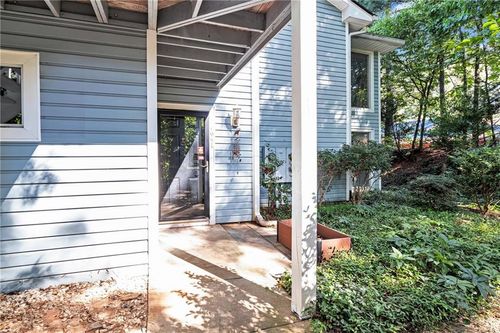 1641 Raleigh Cir Se, Marietta, GA, 30067-5333 | Card Image
