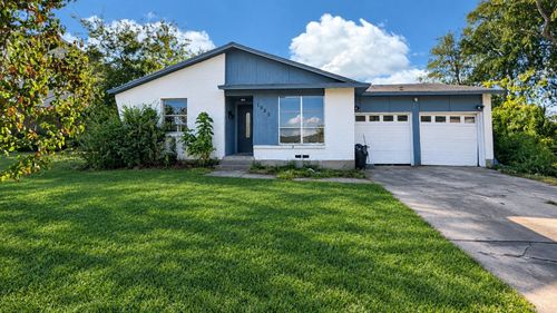 1923 Spiceberry Ln, Mesquite, TX, 75149-3060 | Card Image