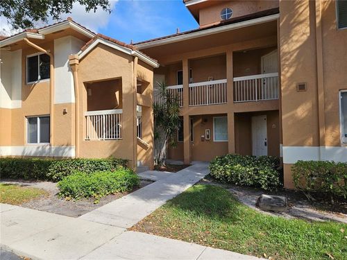786 Nw 92nd Avenue, Plantation, FL, 33324 | Card Image