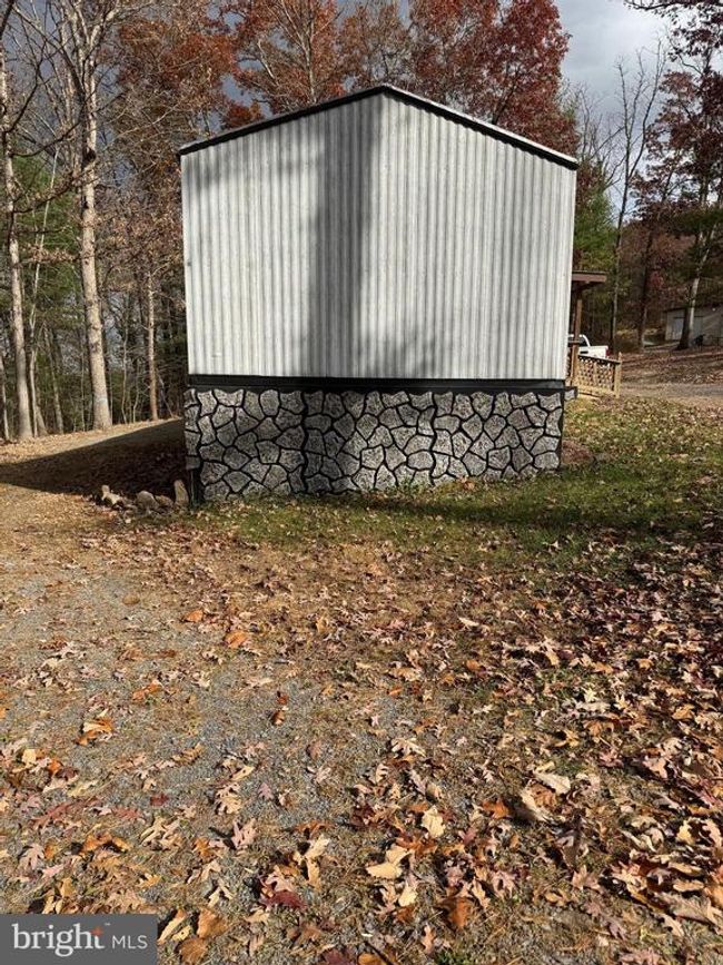 492 Lost River State Park Rd, House other with 3 bedrooms, 2 bathrooms and null parking in MOOREFIELD WV | Image 4