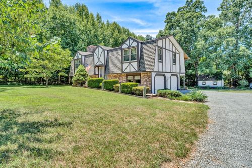 113 Lake Park Dr, Union Hall, VA, 24176-2101 | Card Image