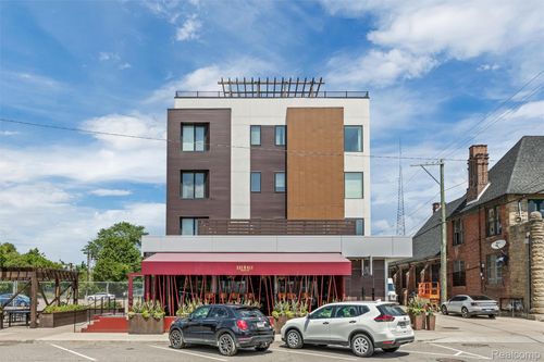 202-438 Selden St, Detroit, MI, 48201-1793 | Card Image