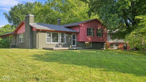 2700 Redbud Ln, Anderson, IN, 46011-2419 | Card Image