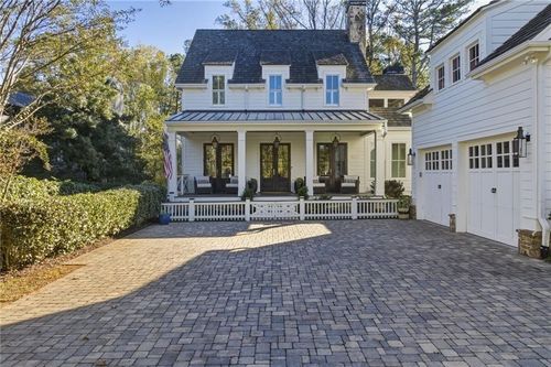 82 Wood Pl, Roswell, GA, 30075-3540 | Card Image