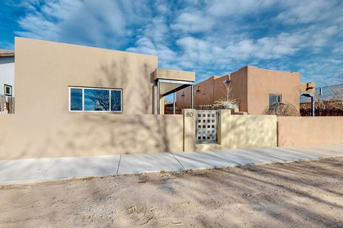 80 Oshara Blvd, Santa Fe, NM, 87508-1417 | Card Image