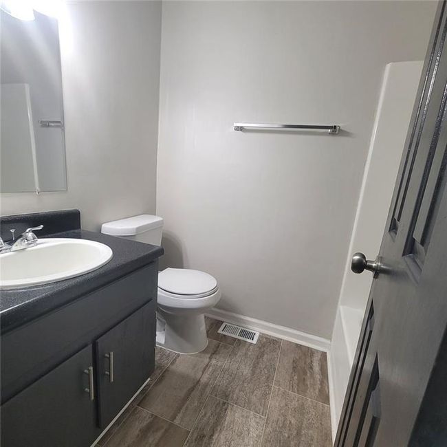 6458 Bedford Ln, Townhouse with 2 bedrooms, 3 bathrooms and 2 parking in Lithonia GA | Image 17