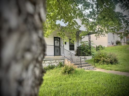 217 Fite Ave E, CARTHAGE, TN, 37030-1412 | Card Image
