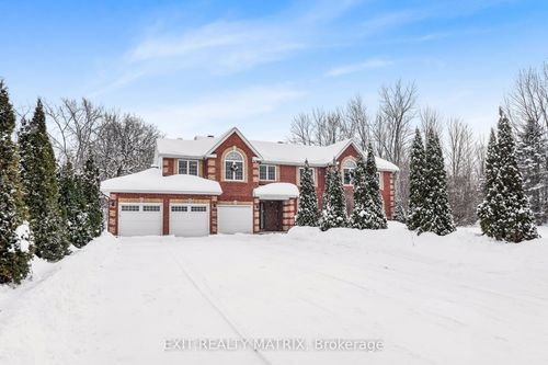 1322 Du Gouverneur Dr, Cumberland, ON, K4C1E2 | Card Image