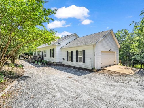 138 Elliott Ln, Rutherfordton, NC, 28139-9189 | Card Image