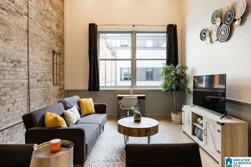 apt-318-2212 Morris Ave, BIRMINGHAM, AL, 35203-4246 | Card Image