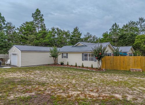 899 Girl Scout Rd, Defuniak Springs, FL, 32433-8868 | Card Image