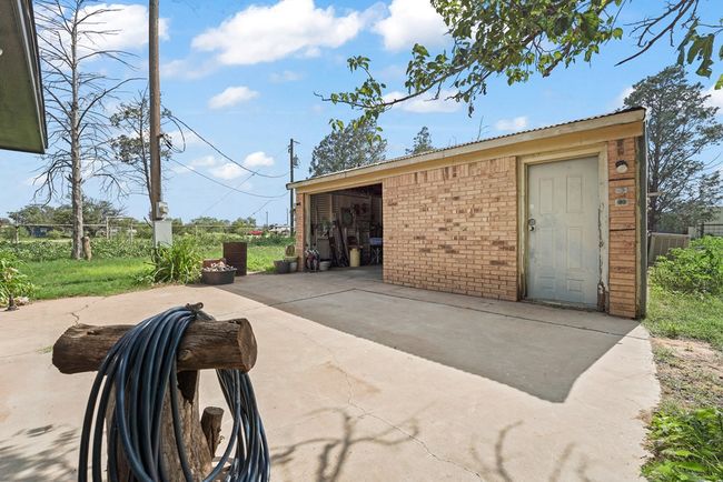 809 Tubb Loop Rd, House other with 3 bedrooms, 2 bathrooms and 3 parking in Big Spring TX | Image 23