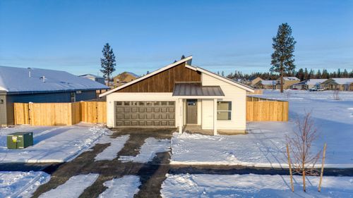 134-51779 Morning Pine Dr, La Pine, OR, 97739-8706 | Card Image