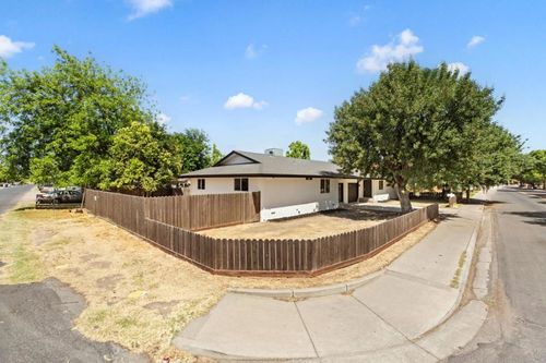 1301 Carver Rd, Modesto, CA, 95350-4737 | Card Image