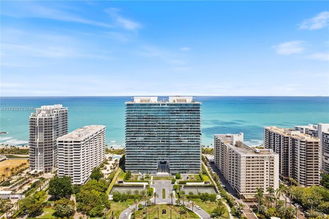 UNIT-1001 - 10203 Collins Ave, Condo with 3 bedrooms, 5 bathrooms and null parking in Bal Harbour FL | Image 36
