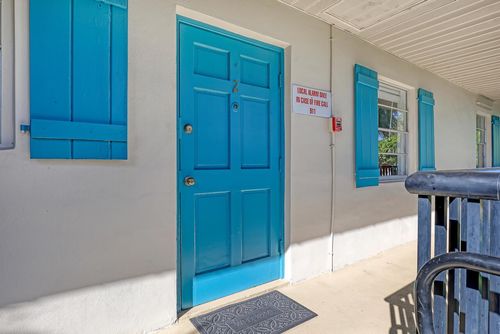 apt-2-531 W Kalmia Dr, Lake Park, FL, 33403-2237 | Card Image