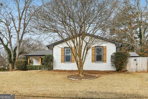 538 Stanton Woods Dr Se, Conyers, GA, 30094-2695 | Card Image