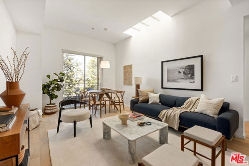 unit-206-4180 Fair Ave, Studio City, CA, 91602-3330 | Card Image