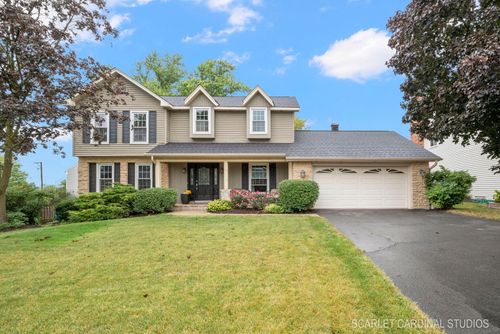 2223 Stonegate Lane, Wheaton, IL, 60189 | Card Image