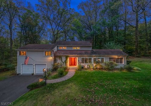 43 Passaic Ave, Summit, NJ, 07901-1104 | Card Image