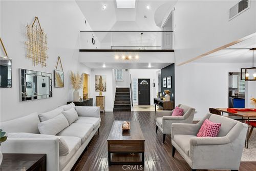 24456 Mockingbird Ct, Valencia, CA, 91355-3536 | Card Image