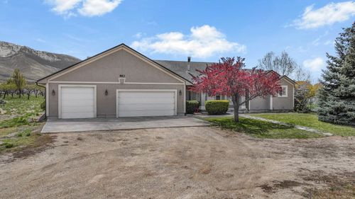 863 One Eye Dr, Spring Creek, NV, 89815-7013 | Card Image