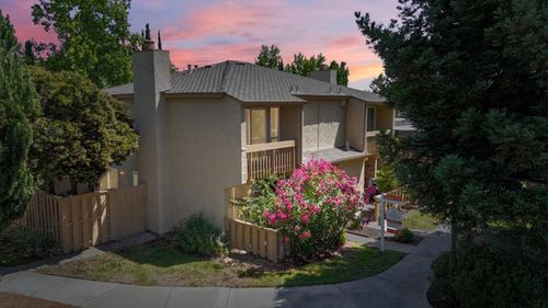 98-125 Connemara Way, Sunnyvale, CA, 94087 | Card Image