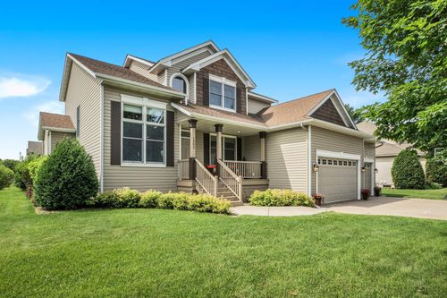1302 Grizzly Ln, Sartell, MN, 56377-1850 | Card Image