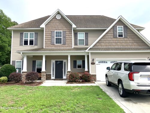 711 Opus Ct, Richlands, NC, 28574-8475 | Card Image