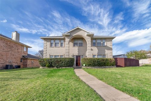 1307 Woodmont Dr, Allen, TX, 75002-5870 | Card Image