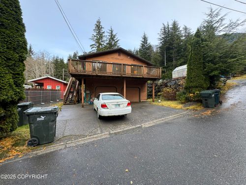 1290 E Fifth St, Ketchikan, AK, 99901-6651 | Card Image