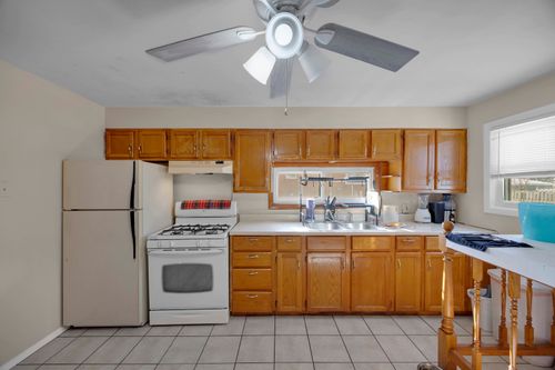 1336 Hirsch Ave, Calumet City, IL, 60409-5908 | Card Image