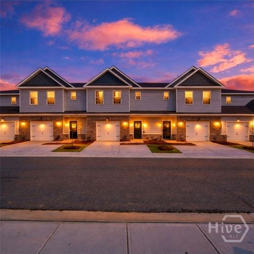 464 Governor Treutlen Cir, Pooler, GA, 31322-4502 | Card Image