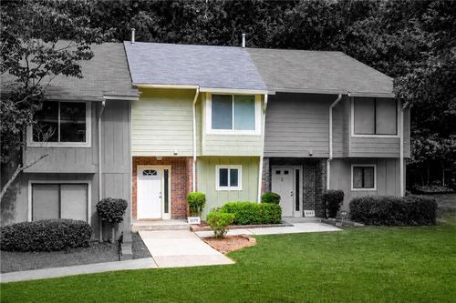 2179 Surrey Ct Se, Marietta, GA, 30067-6667 | Card Image