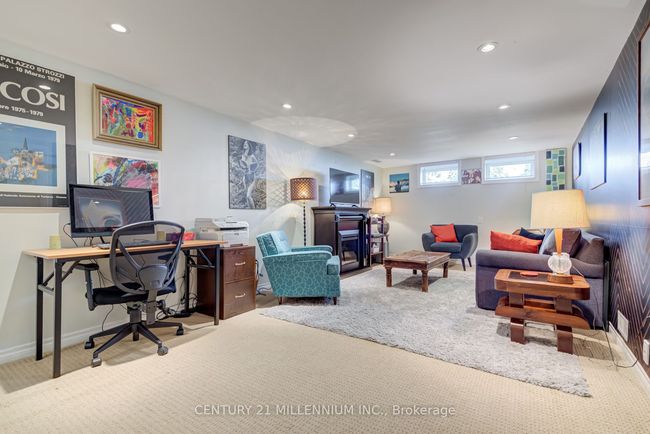 52 Greystone Cres, House other with 4 bedrooms, 2 bathrooms and 2 parking in Brampton ON | Image 23