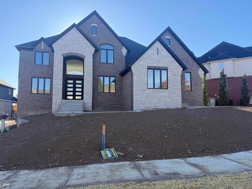 54438 Carrington Dr, Shelby Twp, MI, 48316-1368 | Card Image