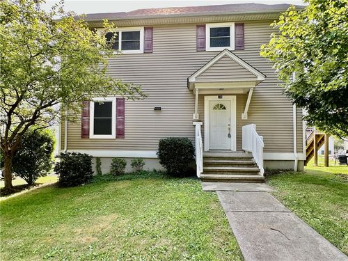 104 Fruit Ave, Farrell, PA, 16121-2136 | Card Image