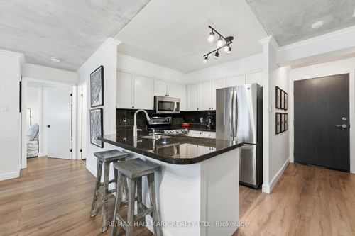 705-600 Queens Quay W, Toronto, ON, M5V3M3 | Card Image