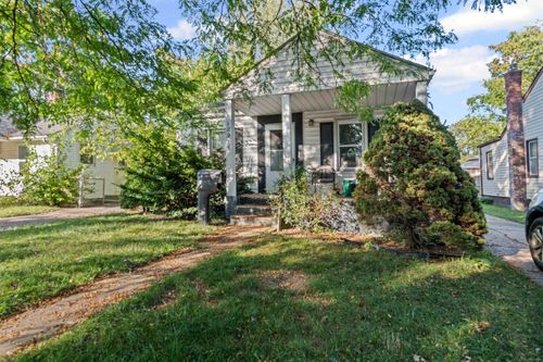 18941 Kingsville St, Harper Woods, MI, 48225-2139 | Card Image