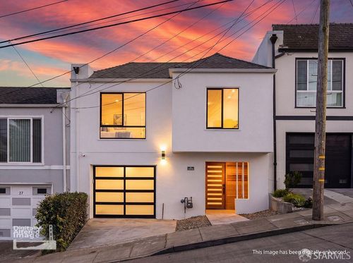 31 Mangels Ave, San Francisco, CA, 94131-3233 | Card Image