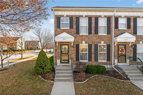 8127 N Drury Ave, Kansas City, MO, 64119-7836 | Card Image