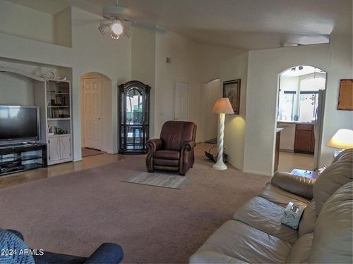 4411 E Desert Wind Dr, Phoenix, AZ, 85044-6018 | Card Image