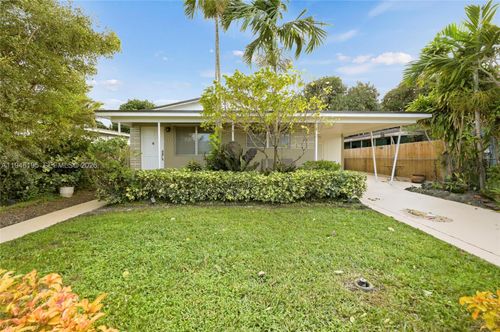 766 E 36th St, Hialeah, FL, 33013-3146 | Card Image